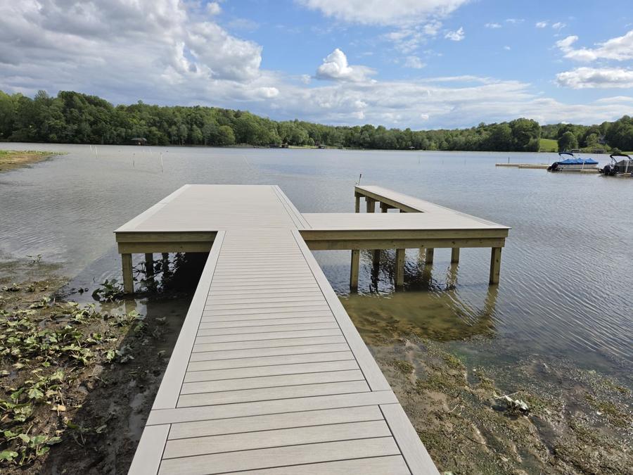 L-shaped gray PVC dock with walkway on Lake Anna